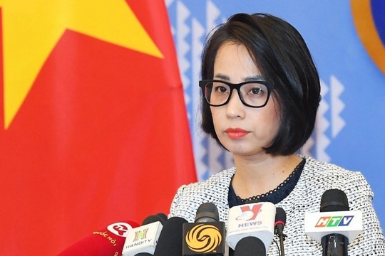 Việt Nam xác minh thông tin Trung Quốc xây đường băng ở quần đảo Hoàng Sa