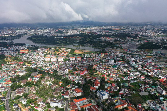 Đà Lạt 'bê tông hoá'