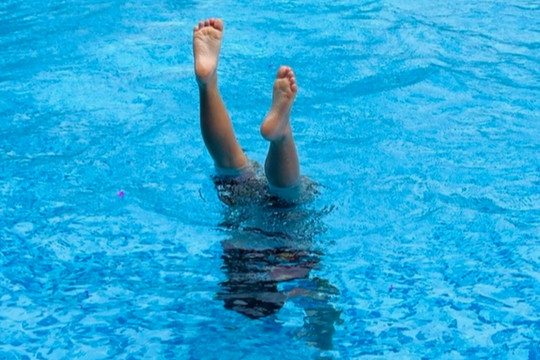 Vụ học sinh tử vong tại bể bơi trường học, Bộ GD&ĐT yêu cầu xử lý