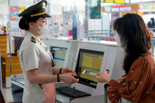 Sân bay Nội Bài dự kiến đón 410.000 lượt khách dịp nghỉ lễ 2/9