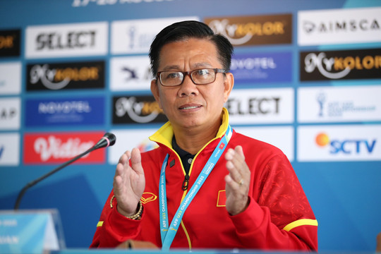 HLV Hoàng Anh Tuấn: Cơ hội vô địch chia đều cho U23 Việt Nam và U23 Indonesia
