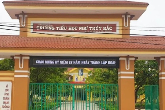 Đánh hiệu phó nhập viện, hiệu trưởng ở Quảng Bình bị giáng chức
