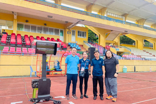 Liên đoàn bóng đá Hong Kong học tập kinh nghiệm vận hành VAR tại Việt Nam