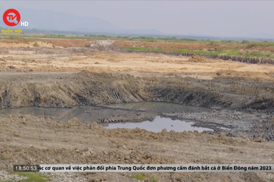 Bình Thuận: Hồ thủy lợi hàng trăm hecta thành nơi khai thác sét và cát