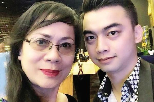 Nghệ sĩ Hương Dung tâm sự về con trai Hà Duy sau án phạt dừng bay