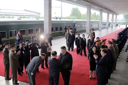 Điểm danh các phương tiện di chuyển đặc biệt của ông Kim Jong Un
