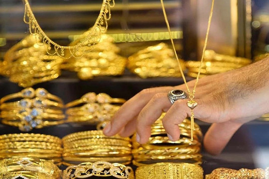Giá vàng hôm nay 16/9/2023: Tín hiệu từ Trung Quốc, vàng tăng giá