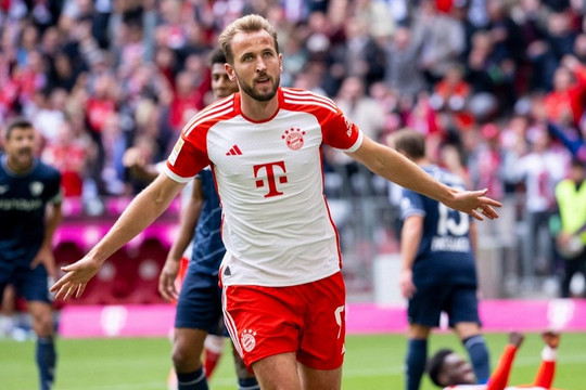 Harry Kane lập hat-trick, Bayern Munich thắng đậm 7-0