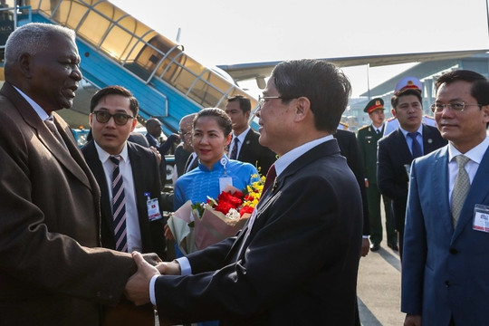Chủ tịch Quốc hội Cuba thăm Việt Nam