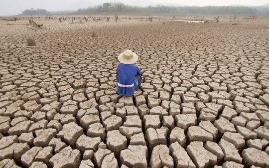 Người dân ASEAN vừa lo 'cơm áo gạo tiền' vừa bất an với biến đổi khí hậu