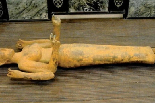 Quảng Nam muốn tiếp nhận bức tượng đồng nữ thần 4 tay bị đánh cắp ở Mỹ Sơn