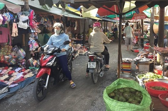 Chợ người Huế giữa lòng thành phố