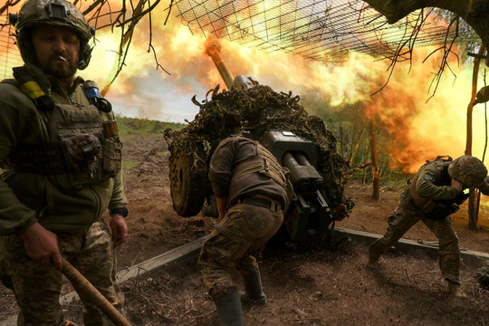 Chiến thuật và thế trận: Cuộc tranh cãi nảy lửa giữa Ukraine và phương Tây