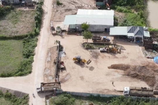 Ồ ạt xây trạm cân nông sản trái phép ở Kon Tum