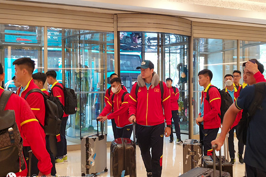 Đội tuyển Việt Nam có mặt tại Trung Quốc, chuẩn bị cho FIFA Days tháng 10