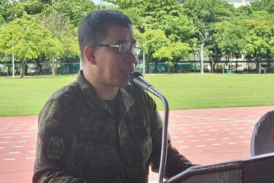 Philippines bác bỏ yêu sách chủ quyền của Trung Quốc ở Biển Đông, Bắc Kinh tập trận trên biển