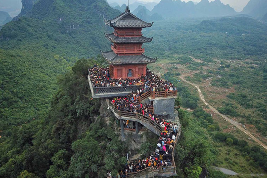 Ngôi chùa lớn nhất thế giới ở tỉnh nào Việt Nam?