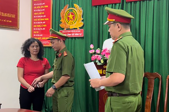 Bà Nguyễn Phương Hằng yêu cầu bà Hàn Ni và luật sư Trần Văn Sỹ bồi thường 500 tỷ