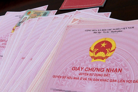 Hơn 3.700 sổ đỏ ở Khánh Hòa chưa có người nhận