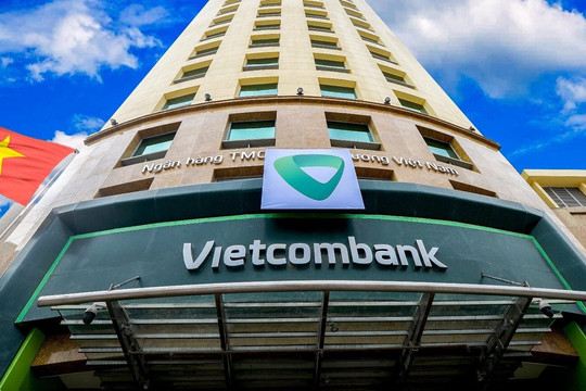 Vietcombank tạm chiếm ‘ngôi vương’ lợi nhuận ngành ngân hàng