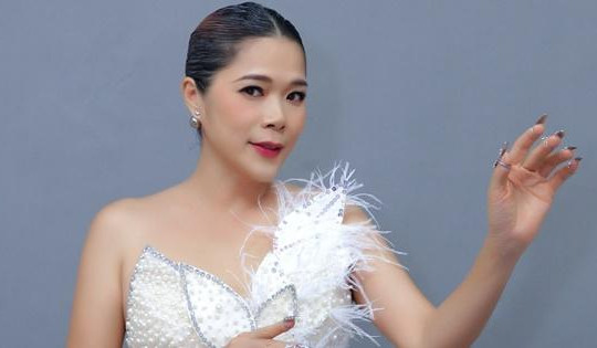 Ca sĩ Mỹ Lệ: 'Quang Linh trêu tôi đã mua được mấy căn nhà sau bài hit để đời'