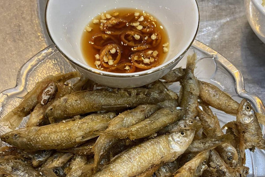 Cá suối Mộc Châu - Món ăn dân dã ăn hoài không chán