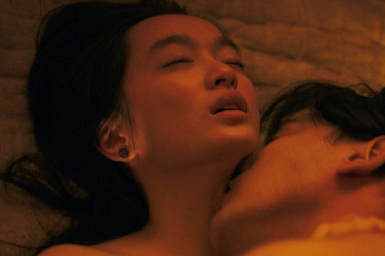 Phim 18+ 'Người vợ cuối cùng' của Victor Vũ: Nội dung cũ kỹ, diễn xuất gượng gạo