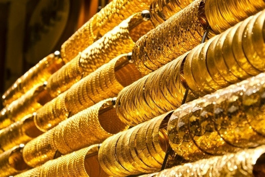 Giá vàng hôm nay 6/11/2023: Nhà đầu tư thận trọng, nguy cơ giá vàng giảm
