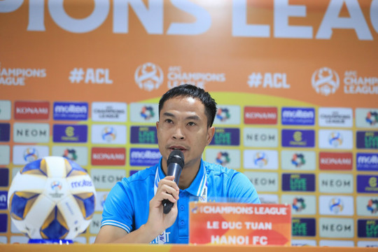 Hà Nội FC sẽ xoay tua cầu thủ tại AFC Champions League và V.League