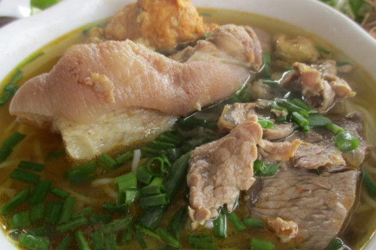 6 món ăn của Huế được vinh danh món ẩm thực tiêu biểu Việt Nam