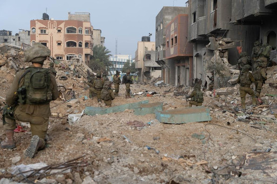 Israel cô lập thủ lĩnh Hamas, Hezbollah cảnh báo Tel Aviv