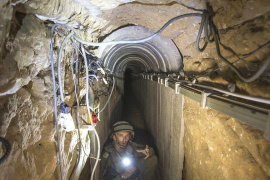 Xung đột sang giai đoạn mới, Israel nhắm vào 'mê cung ngầm' của Hamas