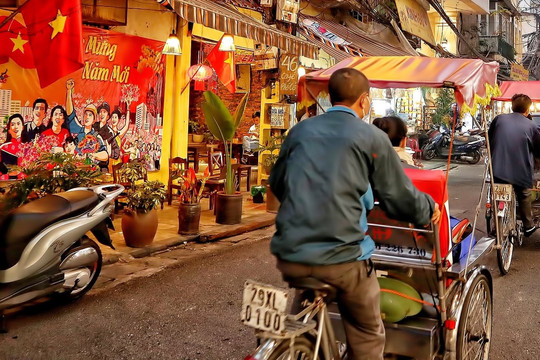 Báo nước ngoài gợi ý những điều thú vị không thể bỏ lỡ ở Hà Nội