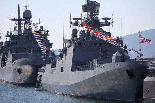 Ukraine tuyên bố tập kích trong đêm, đánh chìm hai tàu Nga ở Crimea