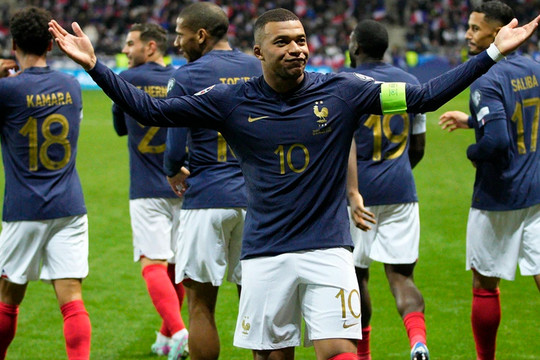 Mbappe lập hattrick giúp Pháp thắng 14-0, Hà Lan giành vé dự Euro 2024