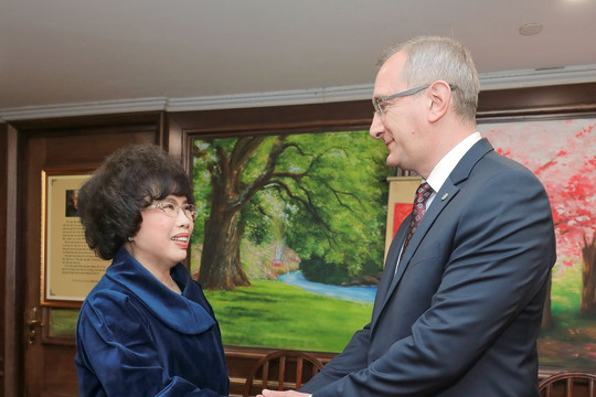 Thống đốc Kaluga – Liên bang Nga: “Bà Thái Hương rất đặc biệt”