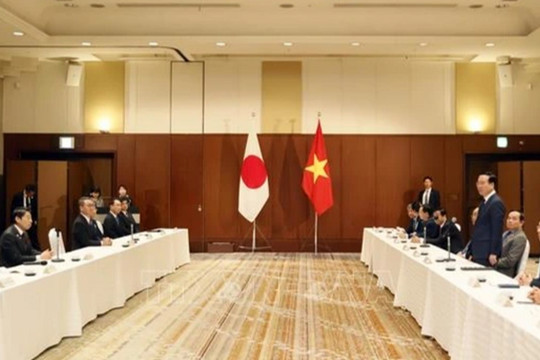 Chủ tịch nước Võ Văn Thưởng tiếp Thống đốc Fukuoka và lãnh đạo một số địa phương khu vực Kyushu