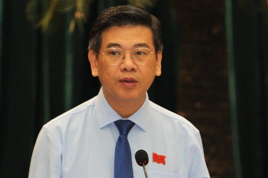 Phê chuẩn kết quả bầu Phó Chủ tịch UBND TPHCM Nguyễn Văn Dũng