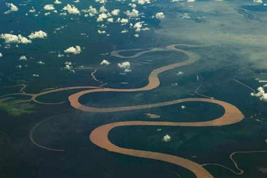 Sông Amazon lớn, dài nhất thế giới nhưng lại không có cây cầu nào bắc qua