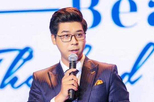 MC Vĩnh Phú dẫn dắt sự kiện âm nhạc quy tụ 16 ca sĩ, nhóm nhạc Việt - Hàn