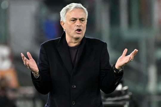 AS Roma của HLV Mourinho gặp đối thủ duyên nợ ở Europa League