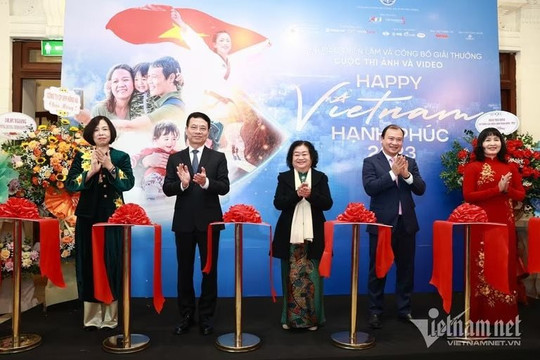 Ngày hội của những người Việt Nam cùng cất tiếng nói về cuộc sống hạnh phúc