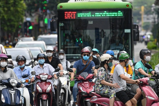 Vì sao Hà Nội dỡ biển báo làn đường buýt nhanh BRT?