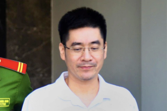 Nhận tội và nộp lại 18,8 tỷ, cựu điều tra viên Hoàng Văn Hưng có được giảm án?