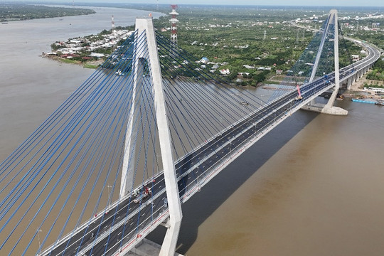Thủ tướng phân tích '5 điểm hơn của cầu Mỹ Thuận 2'