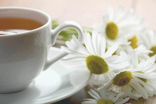 6 loại trà giúp giảm ho và đau họng hiệu quả trong mùa đông