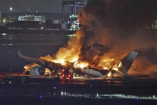 Quy tắc an toàn 'viết bằng máu' đã cứu sống hành khách trong vụ tai nạn máy bay ở Nhật Bản