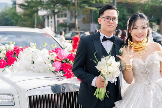 Siêu đám cưới nhà đại gia Quảng Ninh: Dựng rạp 1.500m2, đãi khách 28 triệu/mâm