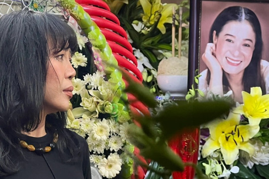 Phút cuối đời của Thanh Hoa, đồng nghiệp tự nhận 'sống tệ' với cố diễn viên