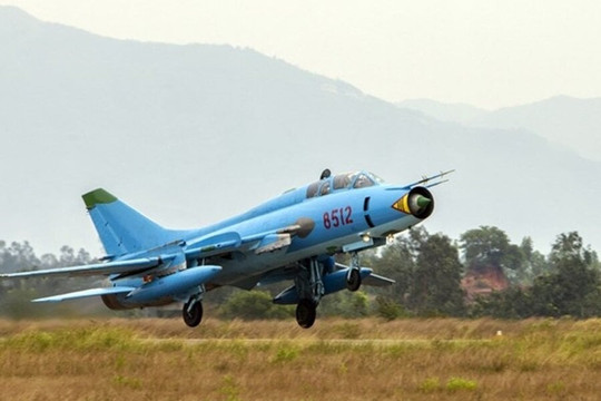 Tiêm kích Su-22 có gì đặc biệt?